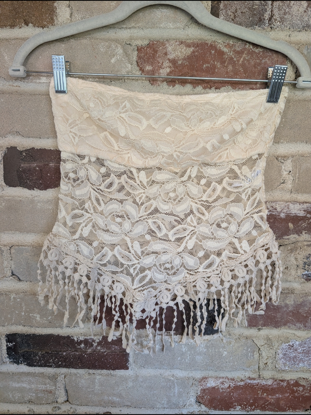 Tictoc Lace Fringe Bustier Top in Cream